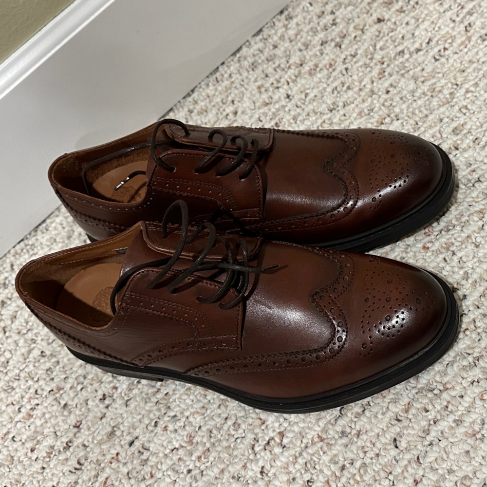 Vince Camuto Dark Brown Leather Oxfords